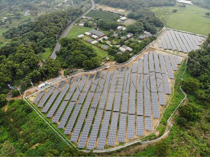 Sistema de montaje en tierra solar de base de tornillo de tierra de Taiwán 1.6MW
